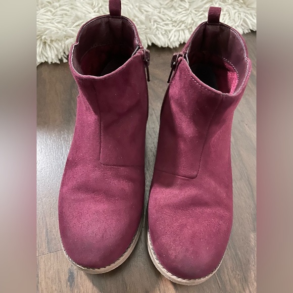 Gymboree Toddler size US12 boots - Picture 2 of 4